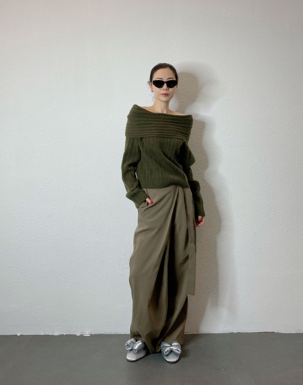 Olive Off Shoulder Knit #241226